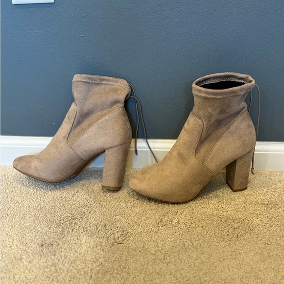 Nine West Booties - Picture 7 of 7